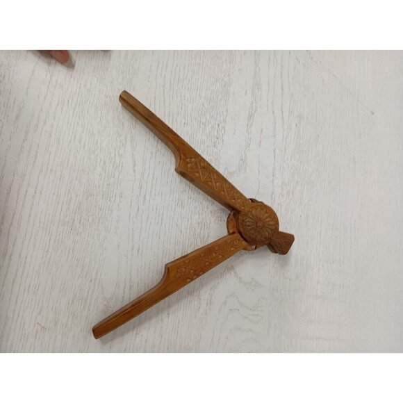 Vintage Antique Hand Carved Wood Etched Folk Art Ornate Hand Held Nutcracker 8" - Picture 5 of 9